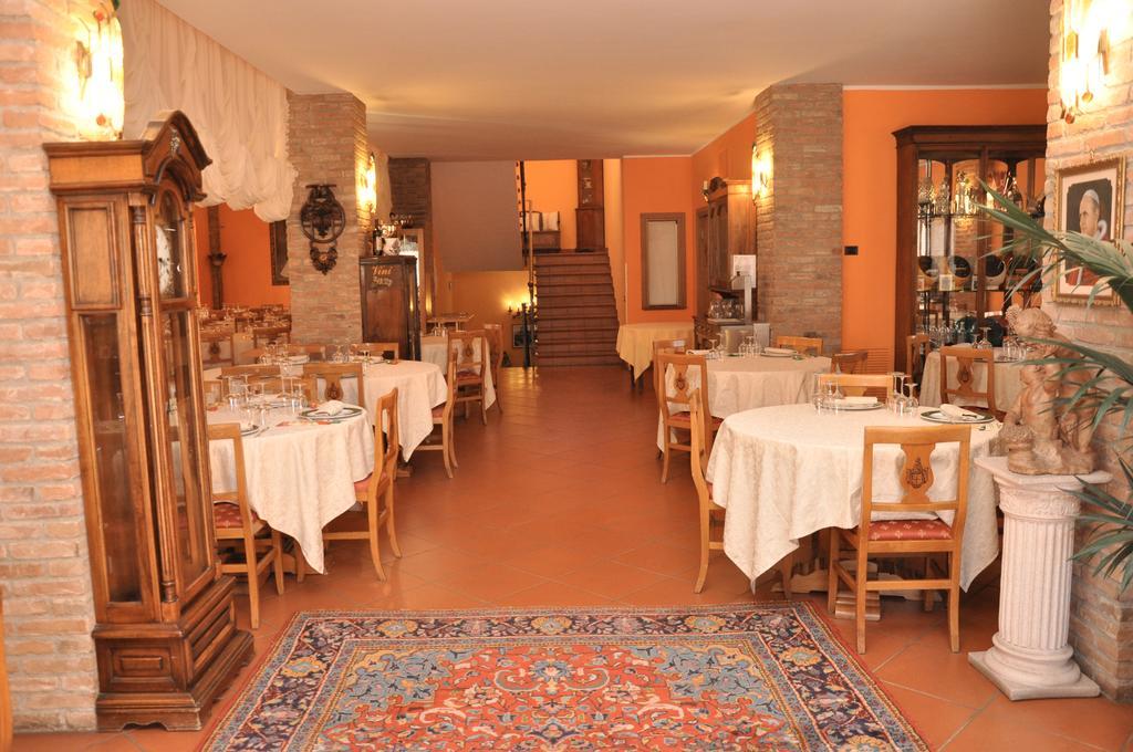 Agriturismo Corte Montini Vila Santa Giuletta Exterior foto