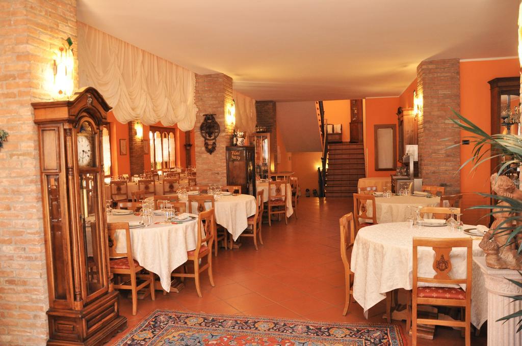 Agriturismo Corte Montini Vila Santa Giuletta Exterior foto
